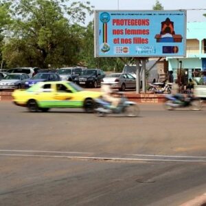 ecrans led atlantis group 3eme pont route de Koulikoro mali